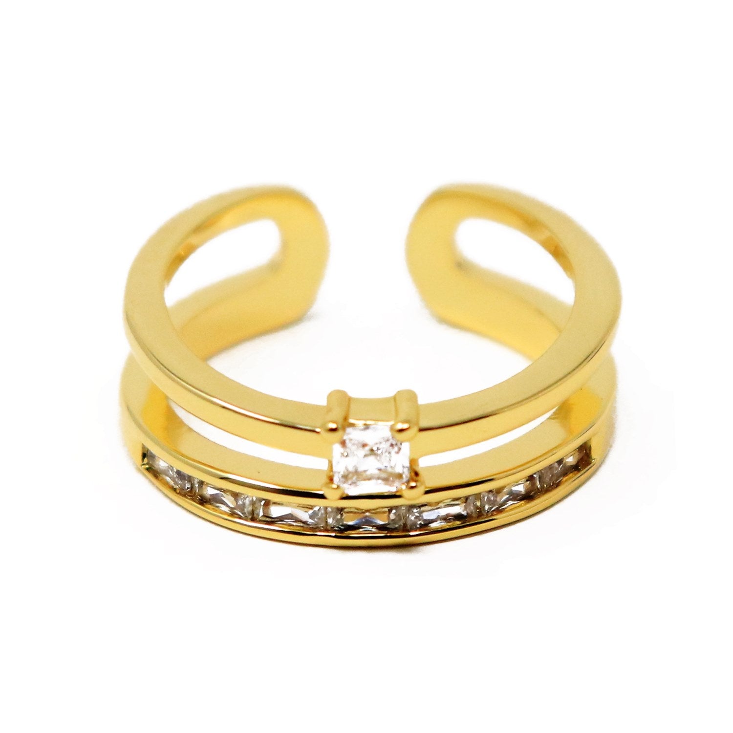Anillo Doble Dorado con Piedra Central – Modelo LX-9685R