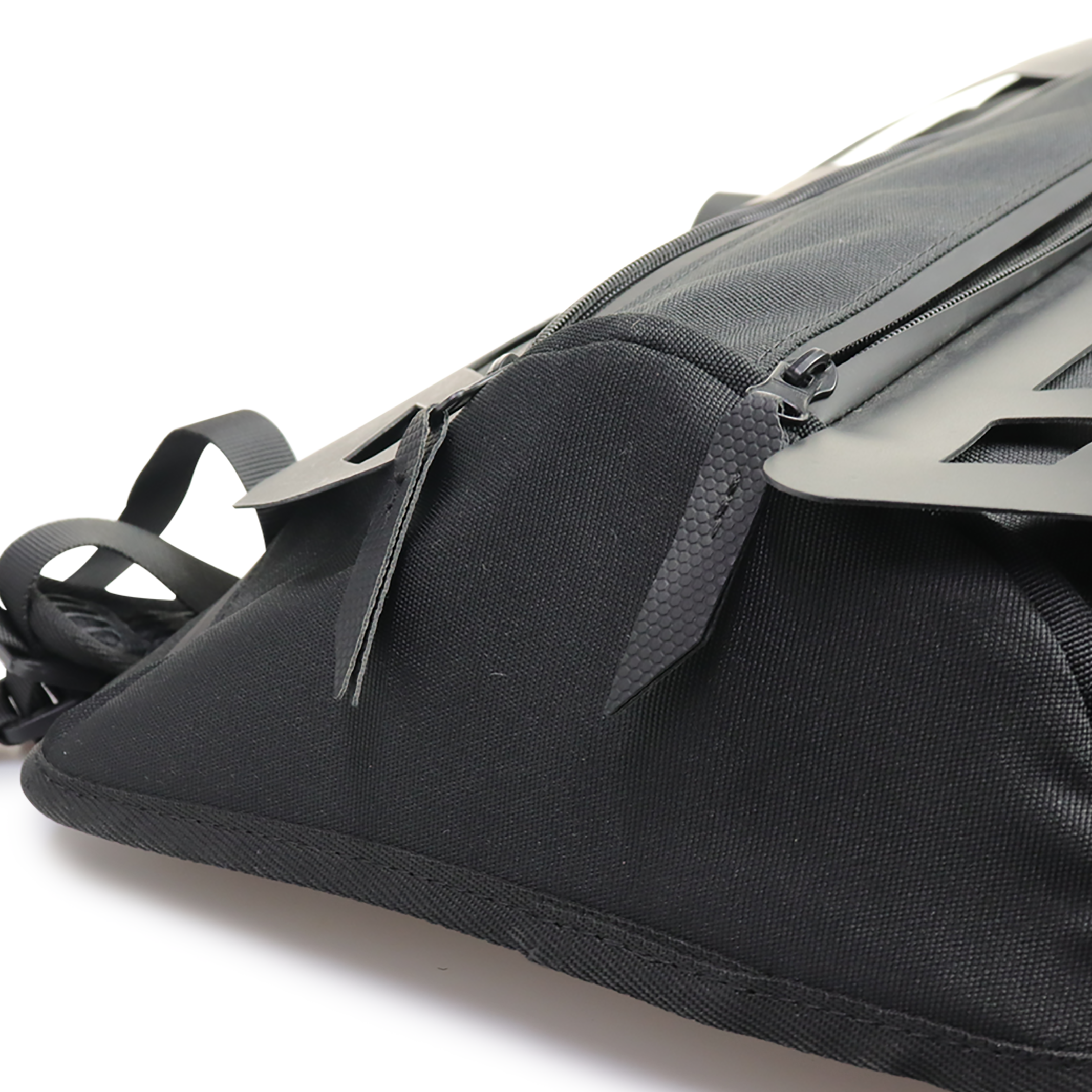 Mochila Negra con Caparazón