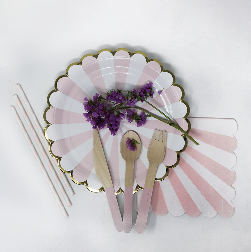 Set de Cubiertos de Madera para Fiesta Rosa - 24 Piezas