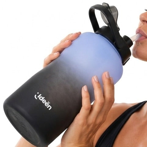 Termo de Plástico Deportivo Negro/Azul 3.7 Lt con Asa y Popote