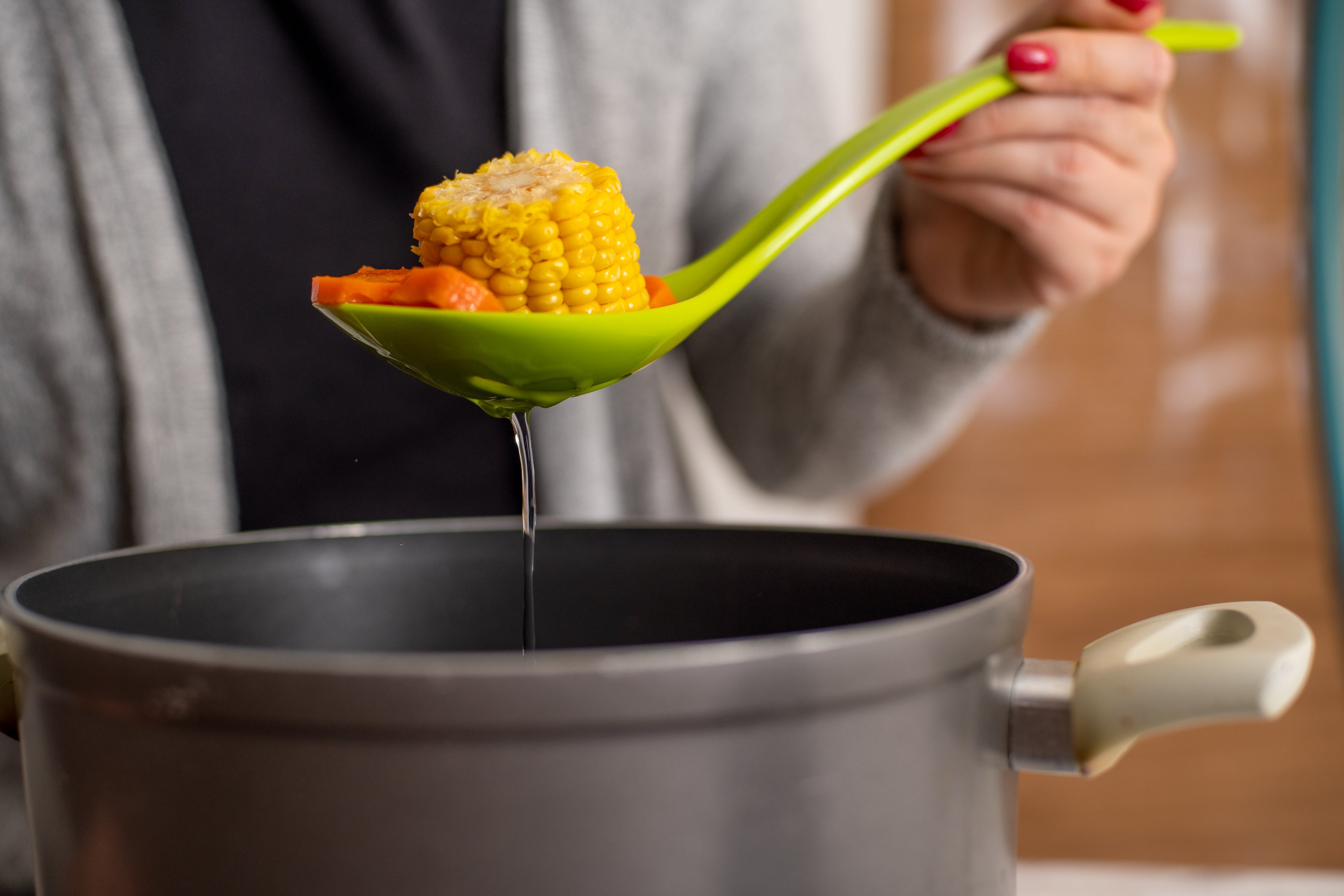 Juego de Utensilios de Cocina 5 Piezas con Soporte