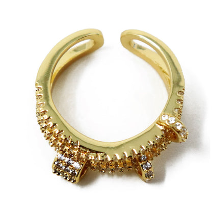 Anillo Doble con Piedras y Detalles de Ruedas – Dorado | Modelo LX-9678R