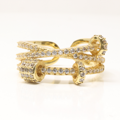 Anillo Doble con Piedras y Detalles de Ruedas – Dorado | Modelo LX-9678R