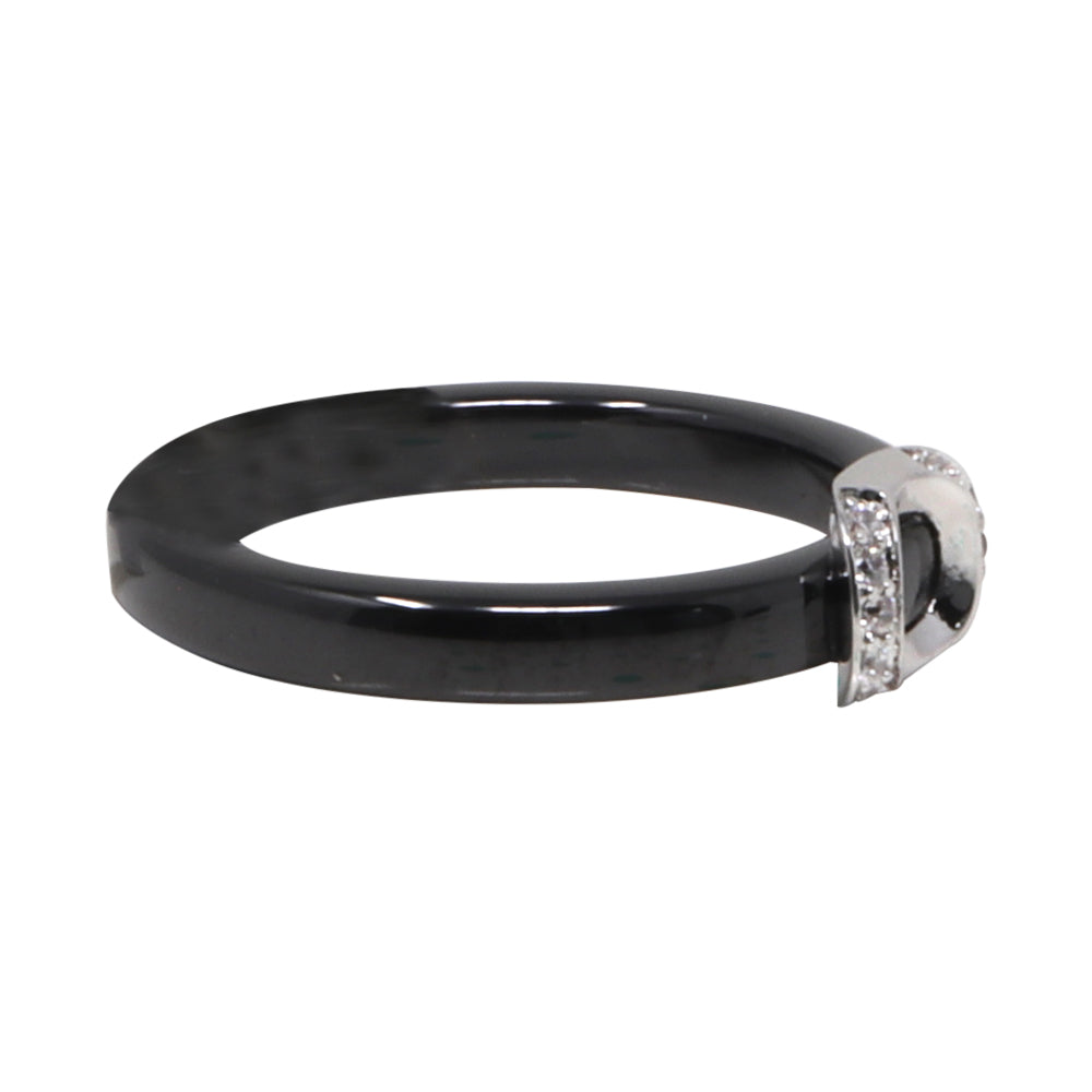 Anillo Negro con Aro Central y Piedras Brillantes