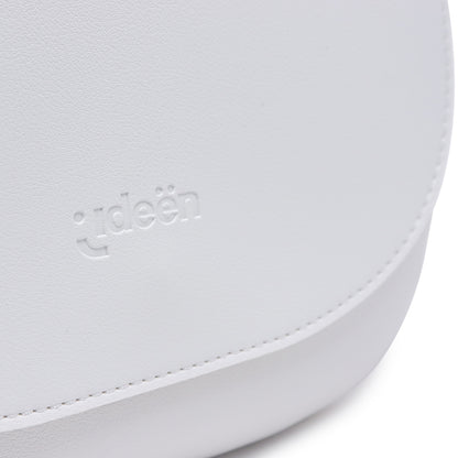 Bolso Cruzado Blanco Minimalista con Solapa