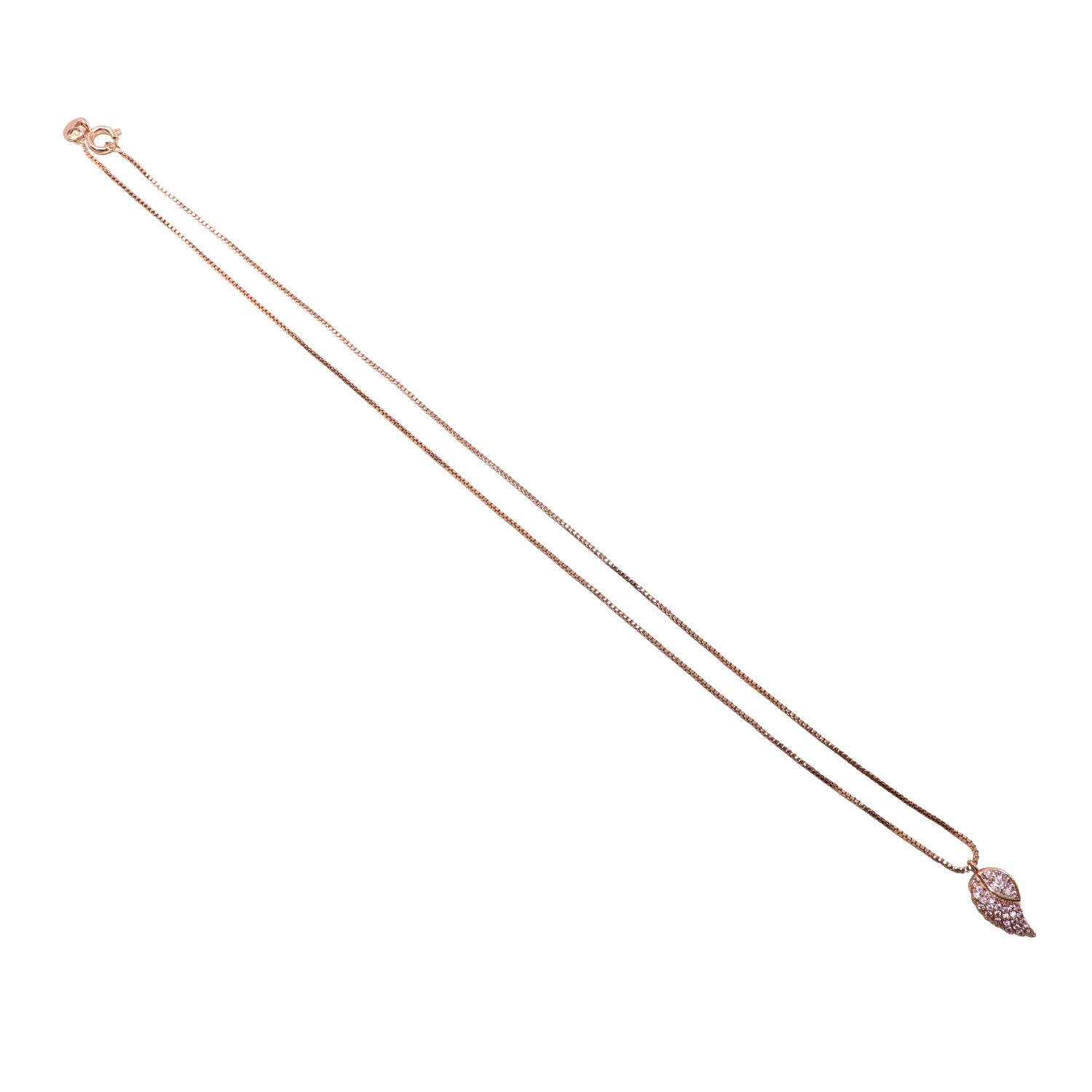 Cadena con Dije Medio Corazón – Diseño Romántico y Elegante
