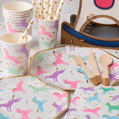 Kit de Fiesta Candy Unicornio: Platos, Vasos, Cubiertos, Popotes, Servilletas y Decoración
