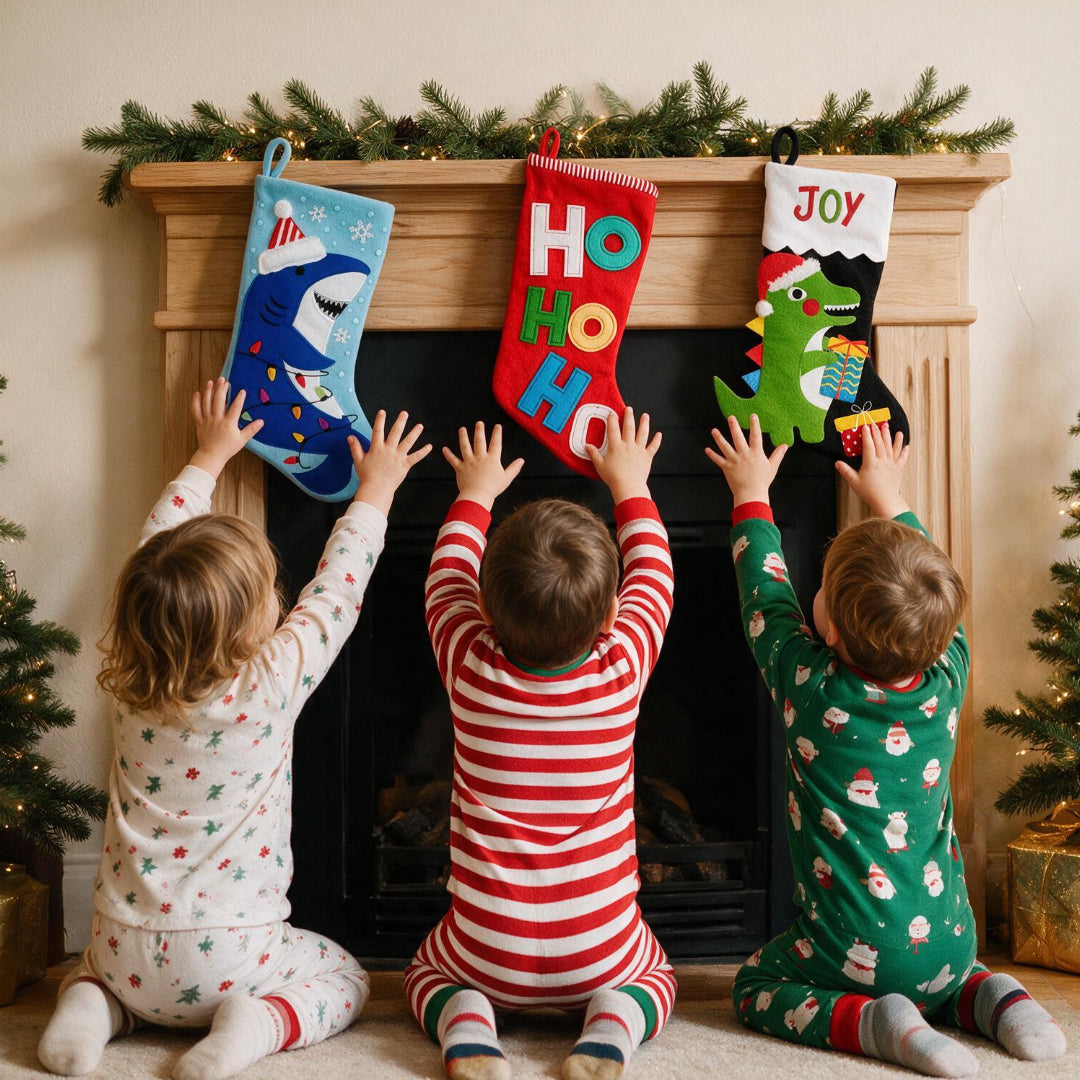 Set de 3 Botas Navideñas “Ho Ho Roar!”