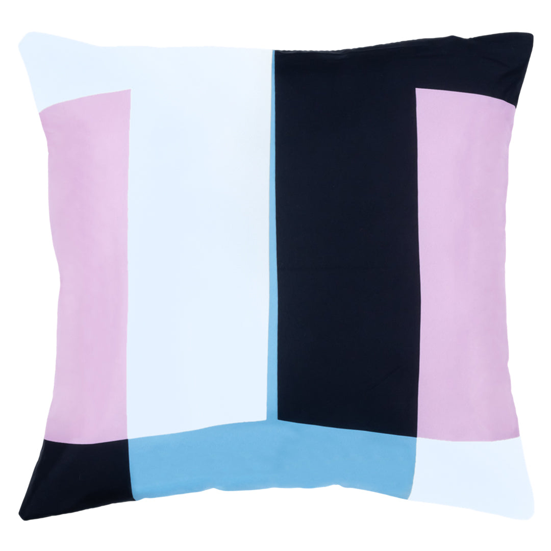 Funda de Cojín Geométrica en Azul, Rosa, Blanco y Negro