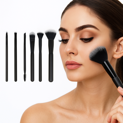 Cosmetiquera Negra con 6 Brochas de Maquillaje