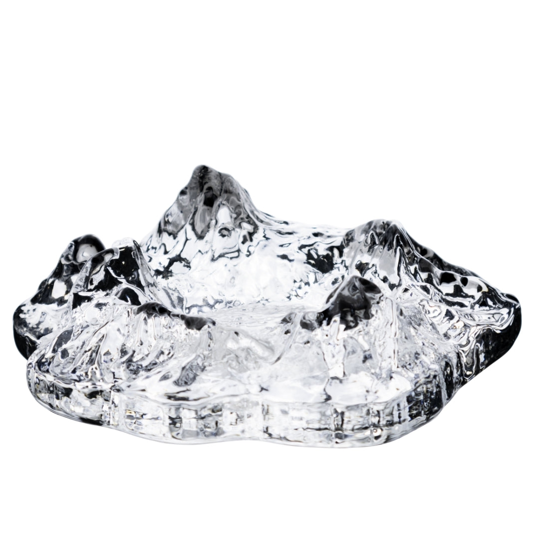 Cenicero de Cristal con Figuras de Montañas